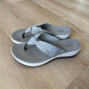 Clark’s Cloudsteppers Arla Flip Flop Sandals